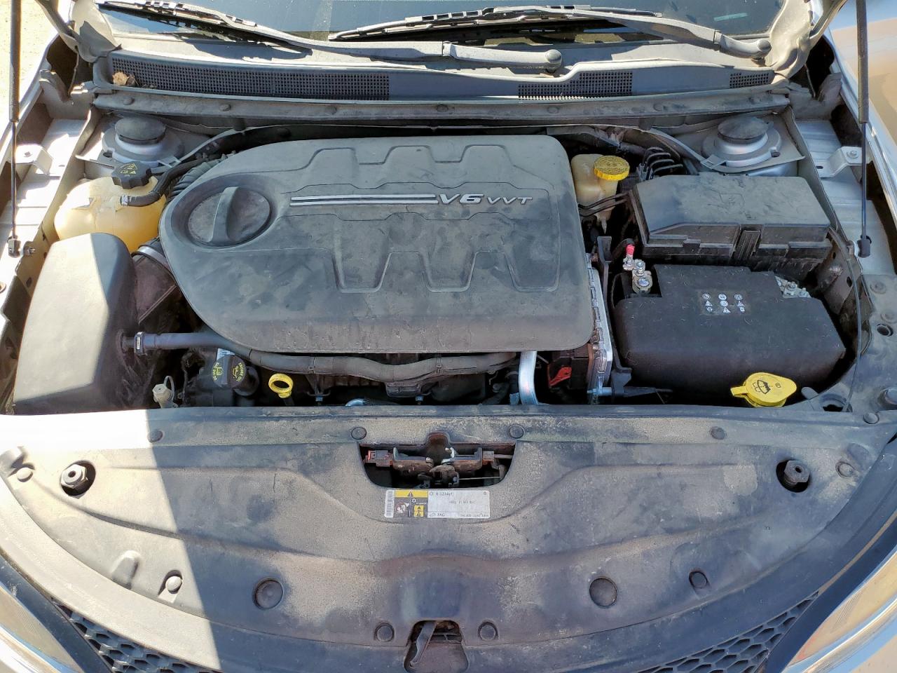 2015 Chrysler 200 S VIN: 1C3CCCDG4FN739661 Lot: 83779415