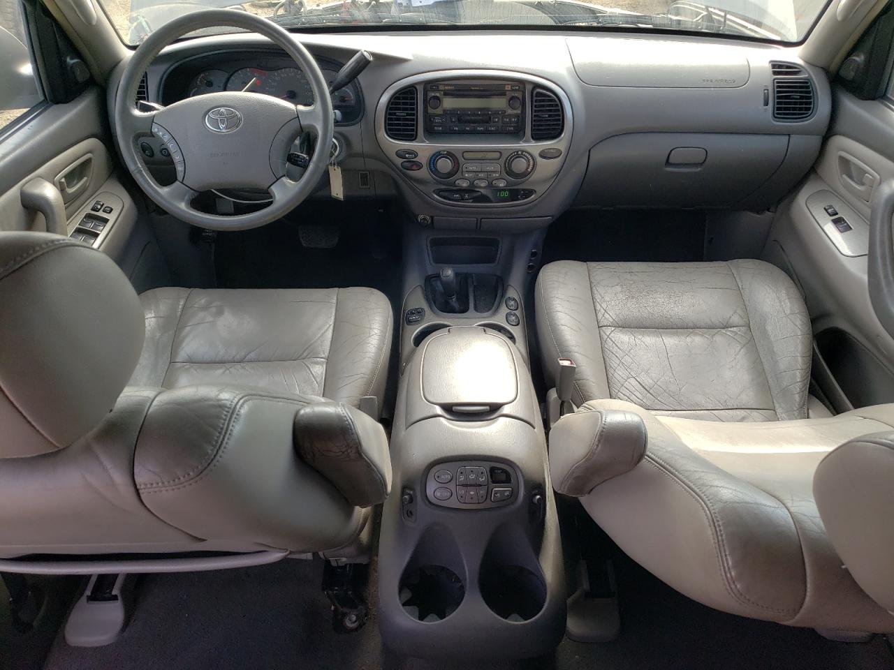 2004 Toyota Sequoia Limited VIN: 5TDBT48A24S220392 Lot: 71130915