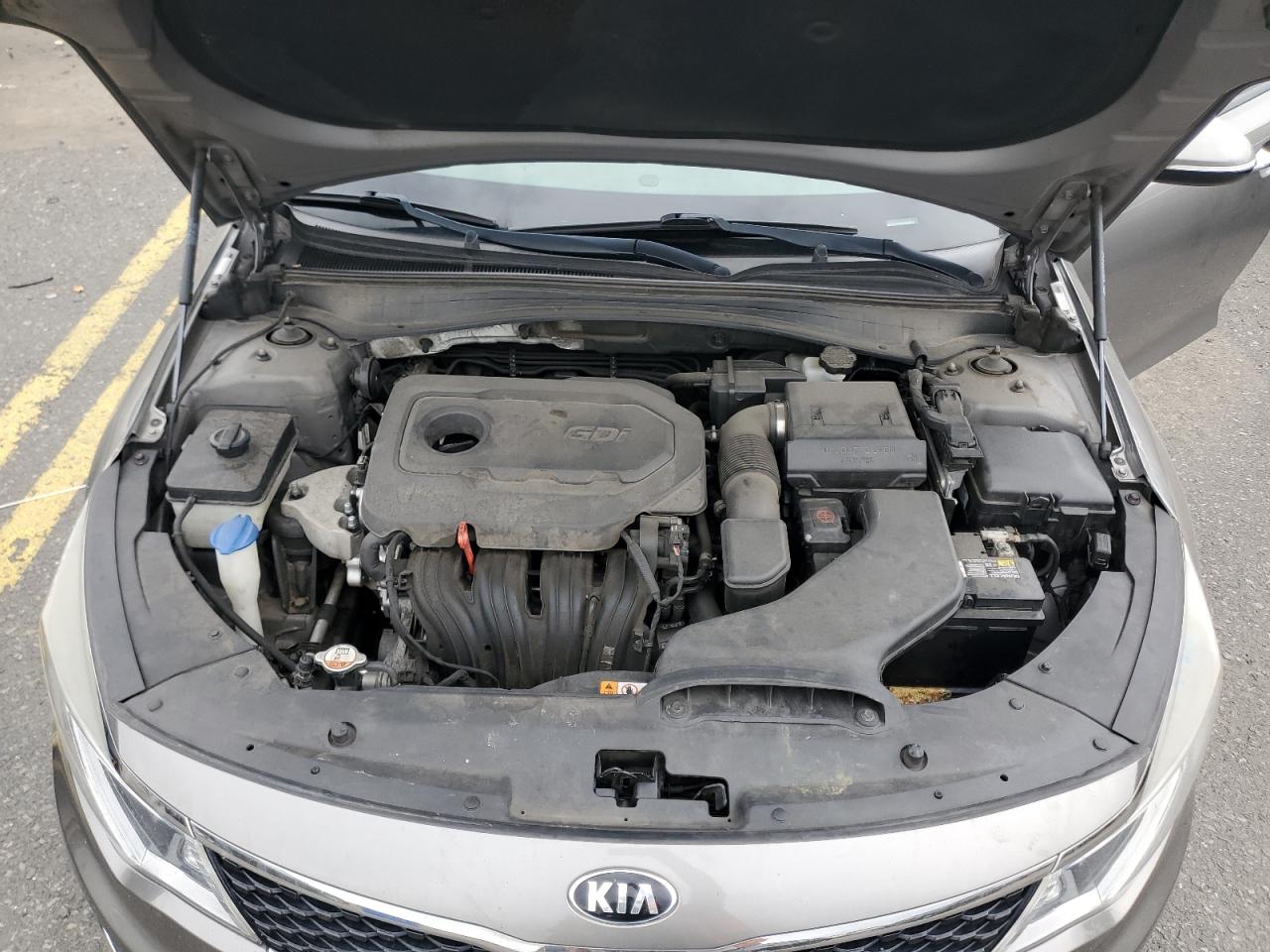 2017 Kia Optima Lx VIN: 5XXGT4L31HG165911 Lot: 81122125