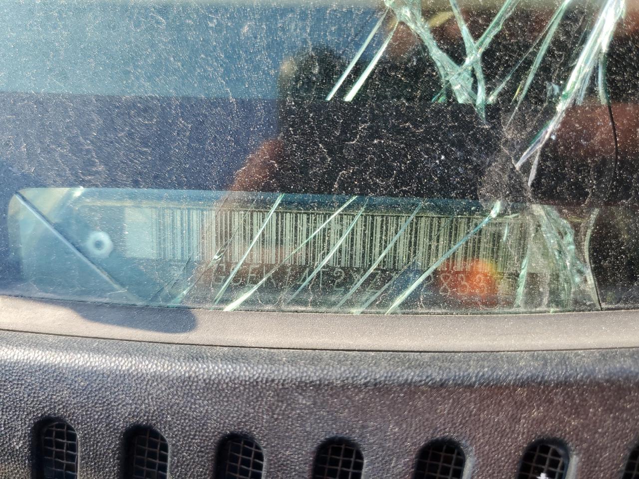 1999 Chevrolet Silverado K1500 VIN: 1GCEK14T2XZ112833 Lot: 80006775