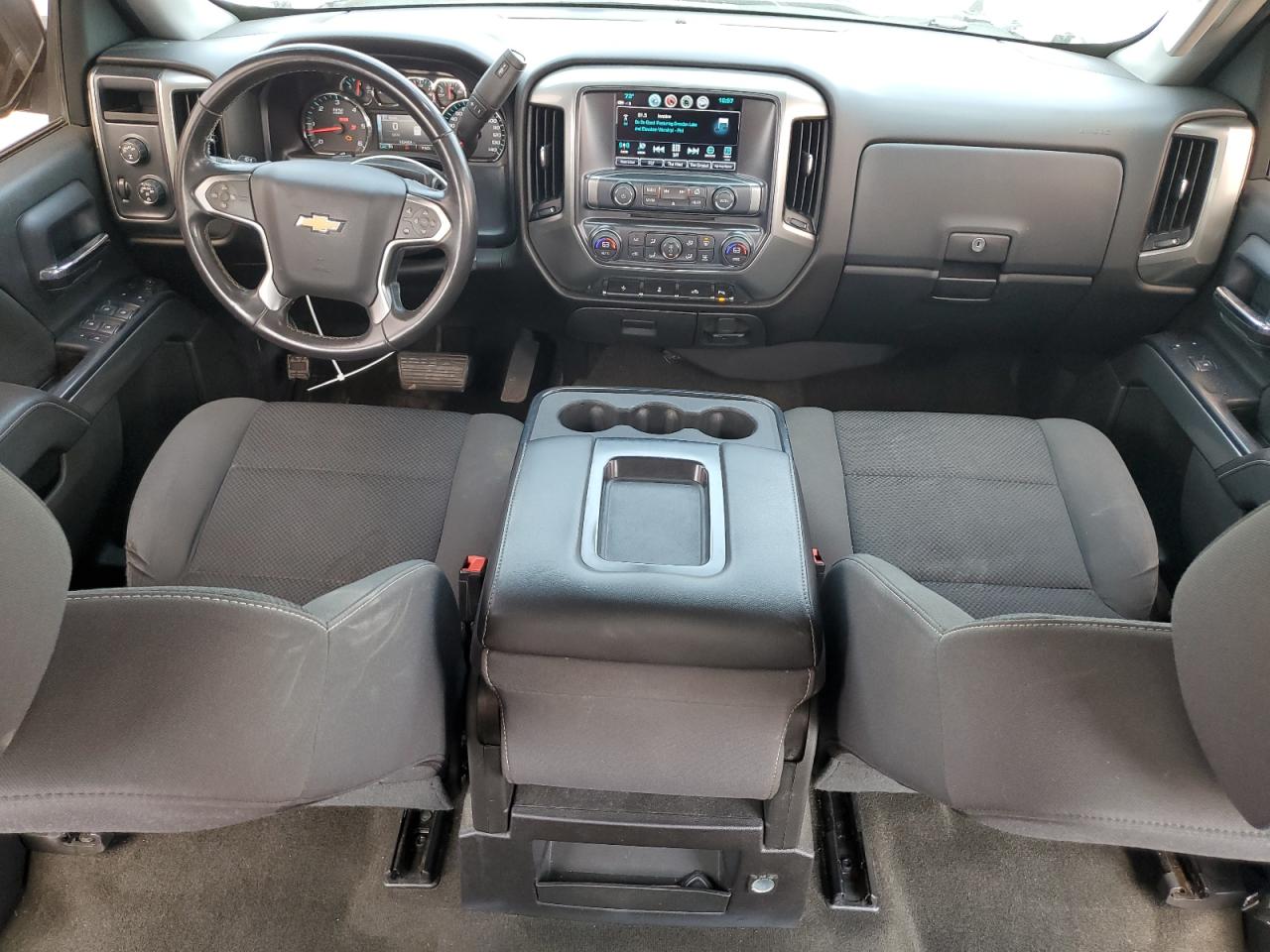 2018 Chevrolet Silverado K1500 Lt VIN: 3GCUKREC6JG283424 Lot: 71541735