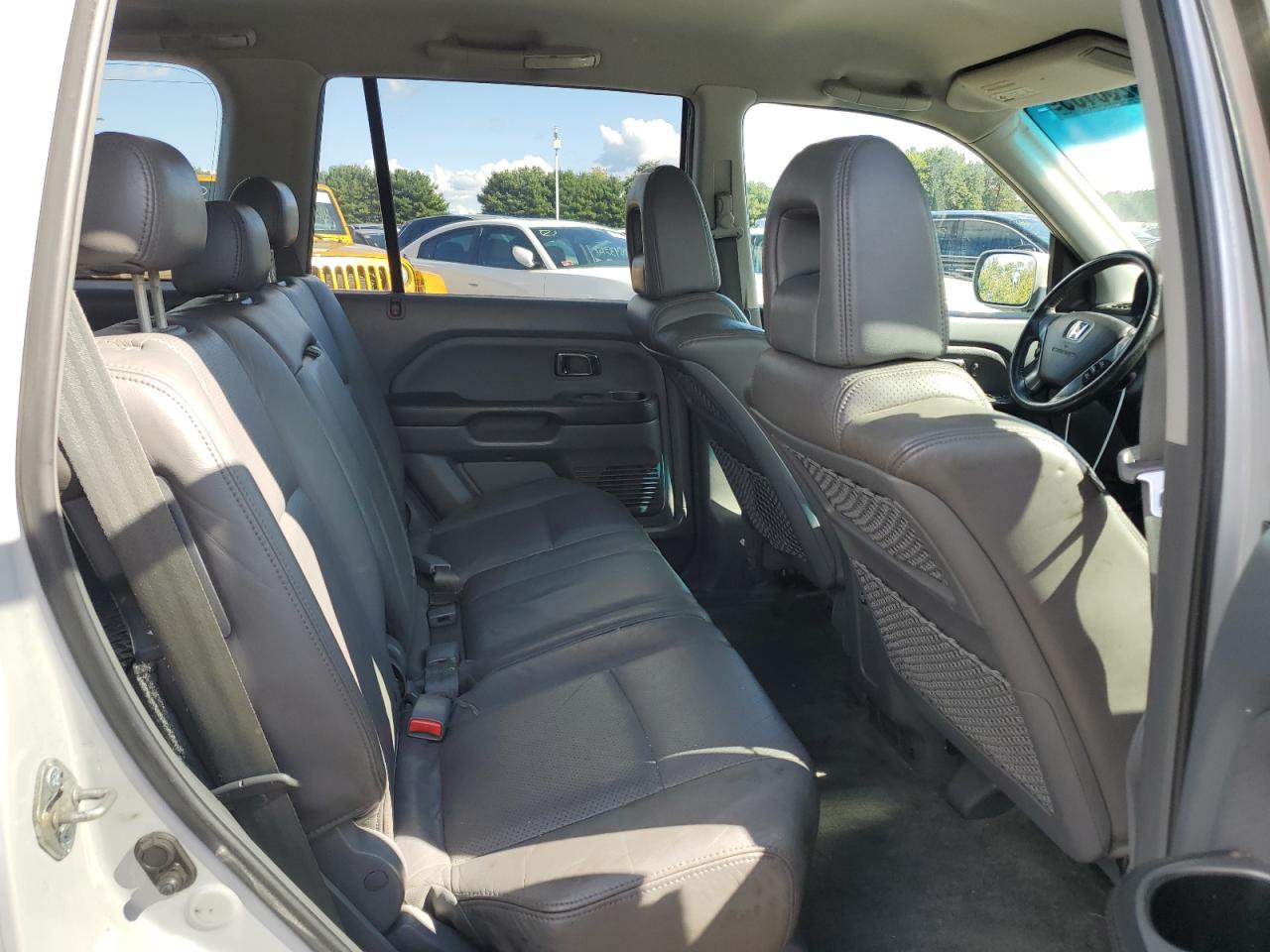 2003 Honda Pilot Exl VIN: 2HKYF18623H606701 Lot: 84250135