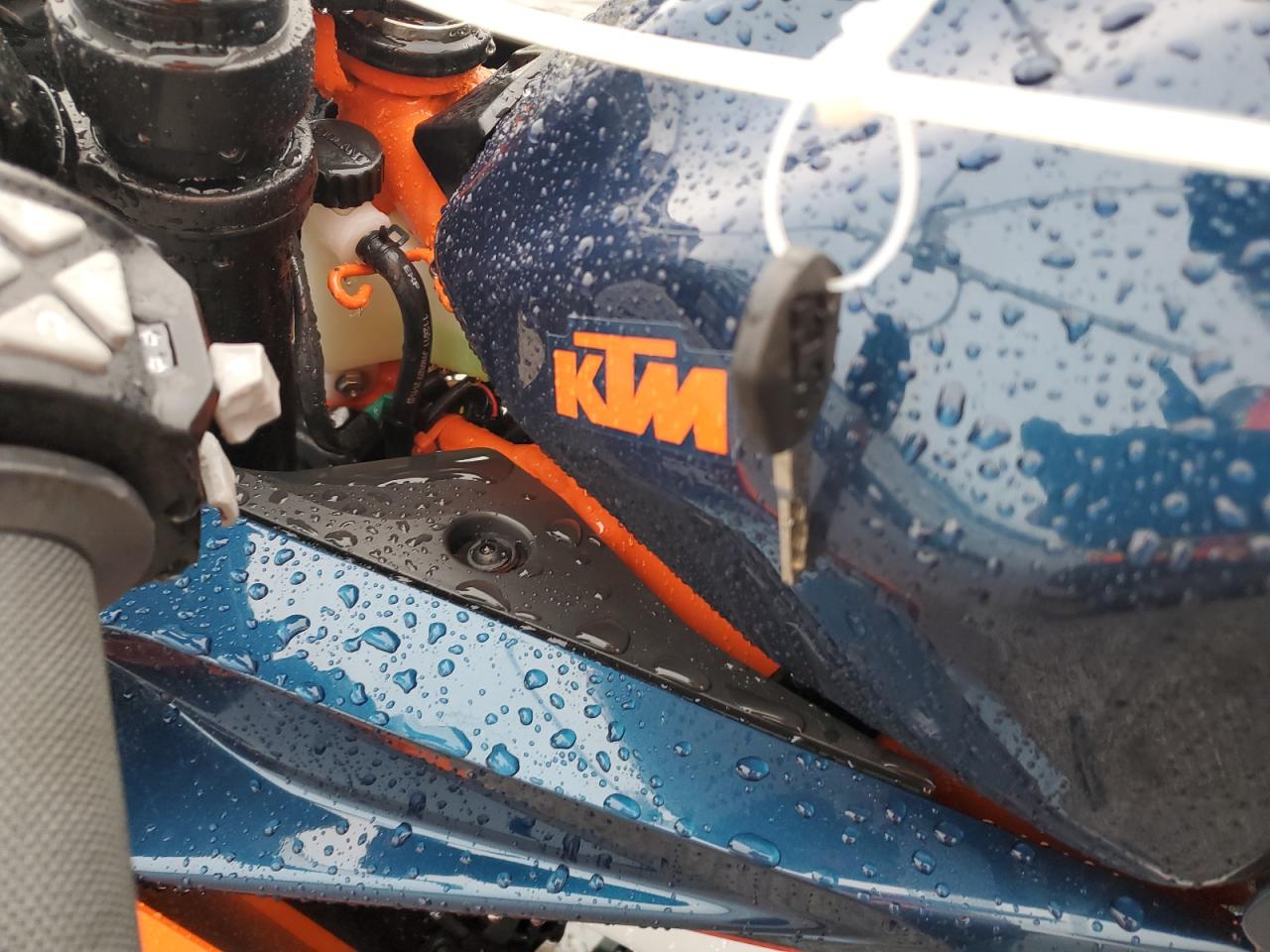 2024 Ktm 390 Rc VIN: MD2JYJ403RN207747 Lot: 81452595