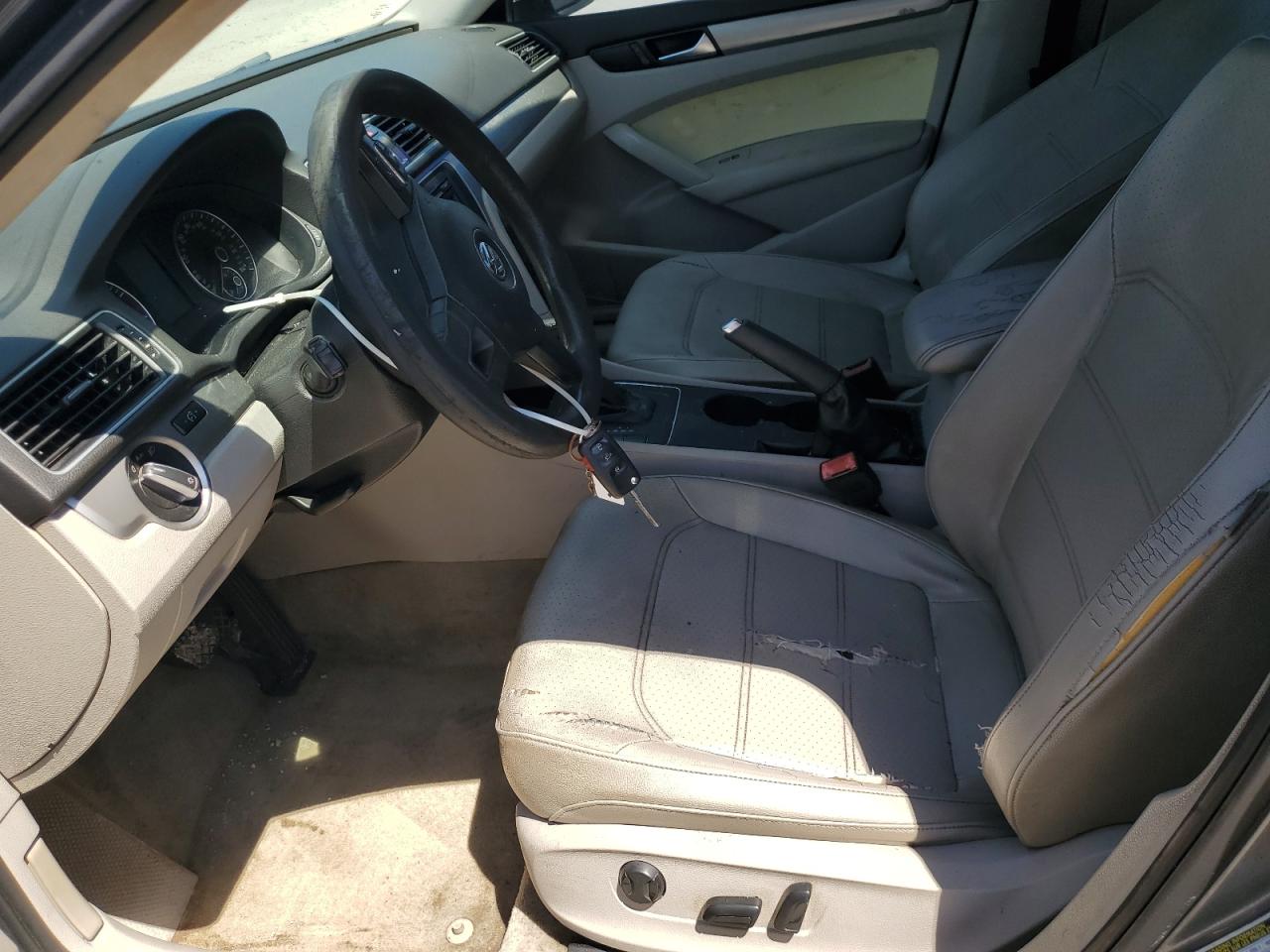 2013 Volkswagen Passat S VIN: 1VWAH7A39DC141925 Lot: 71417725