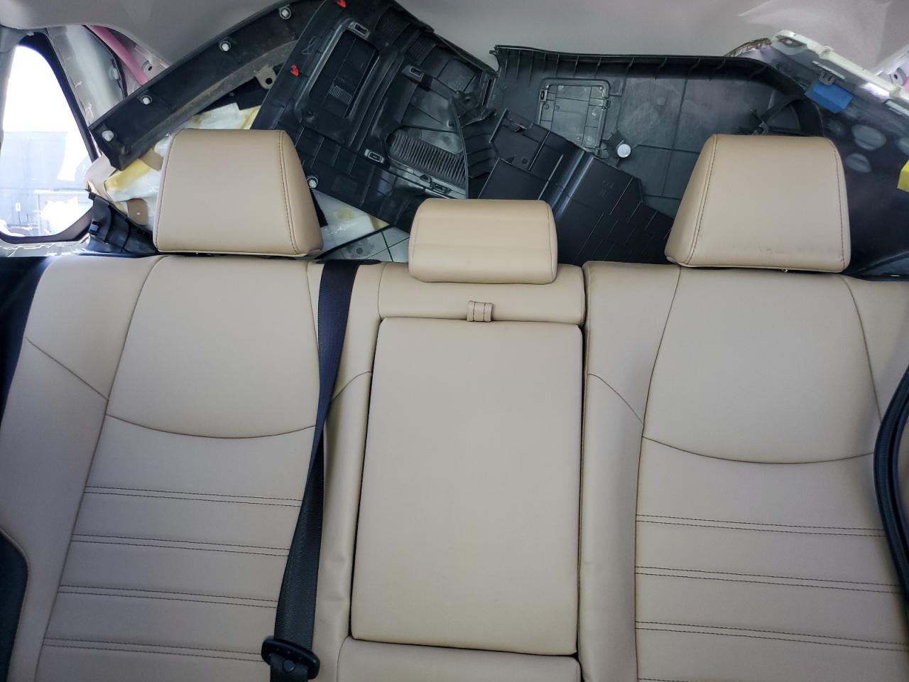 2022 Toyota Rav4 Xle Premium VIN: JTMB6RFV8ND056539 Lot: 80301895