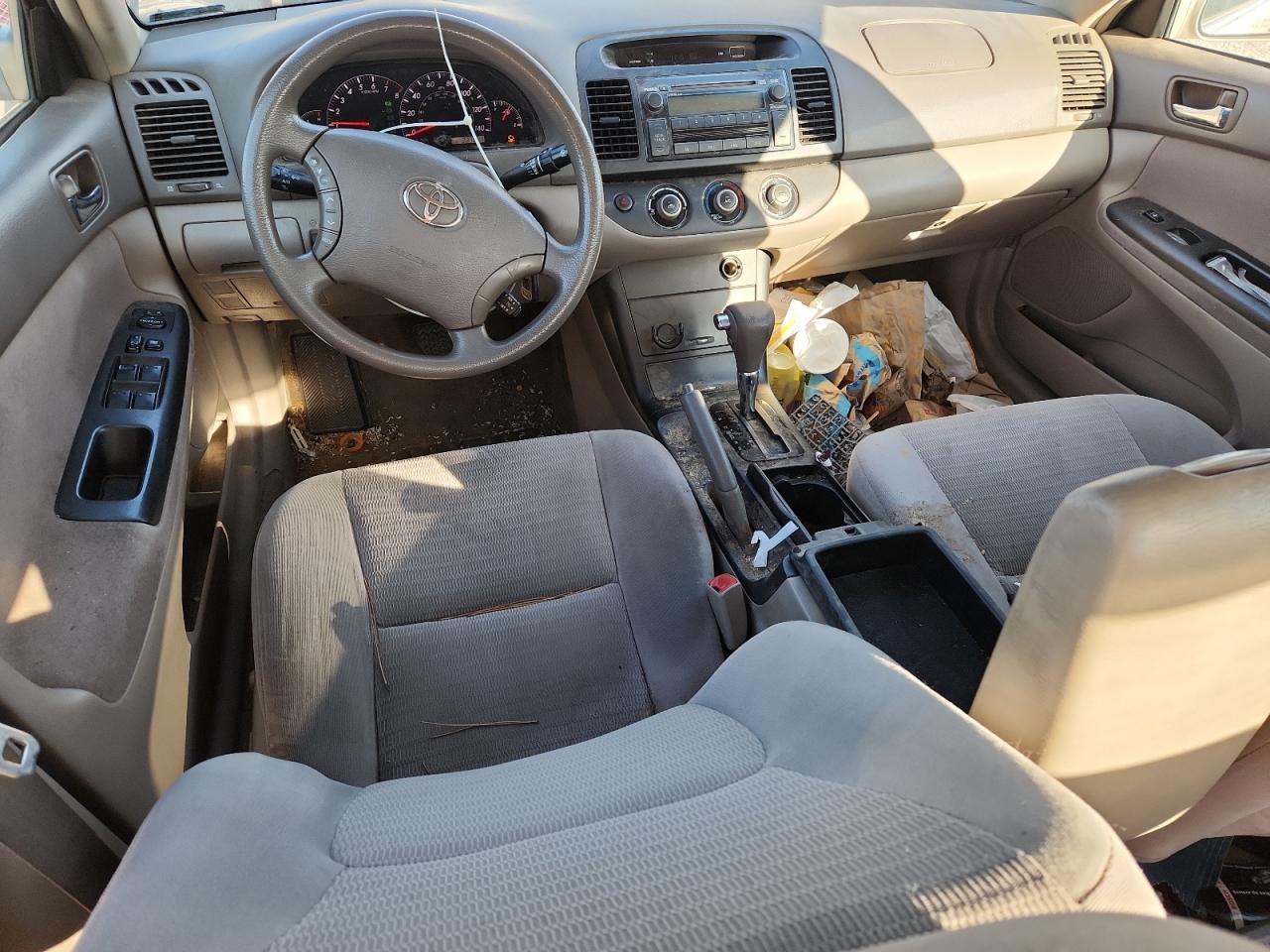 2005 Toyota Camry Le VIN: 4T1BE32K65U084136 Lot: 83857055