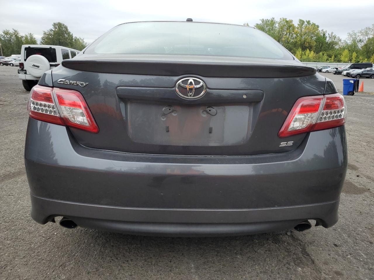 2010 Toyota Camry Base VIN: 4T1BF3EK3AU011860 Lot: 81437645