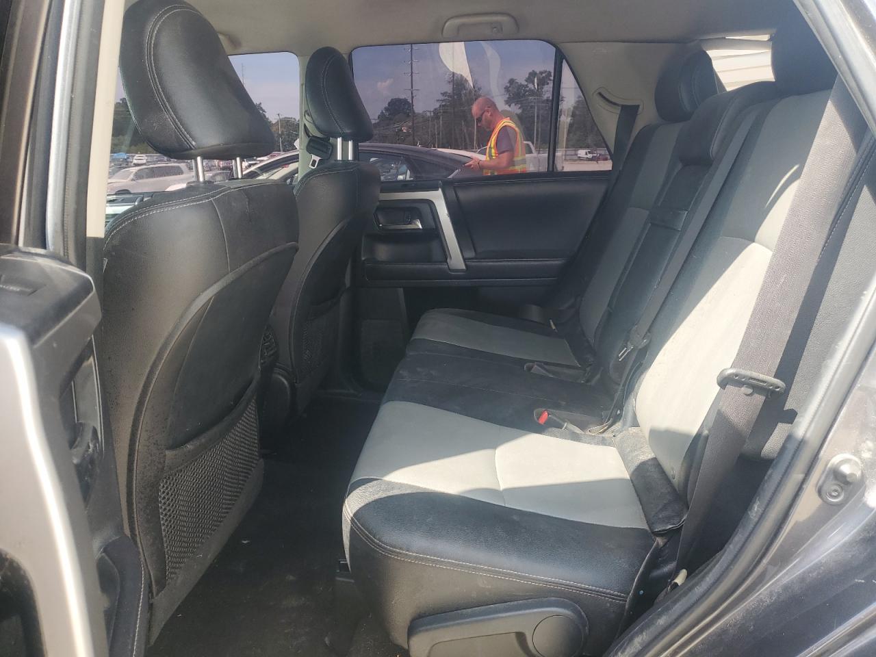 2018 Toyota 4Runner Sr5/Sr5 Premium VIN: JTEBU5JR5J5529760 Lot: 80441805