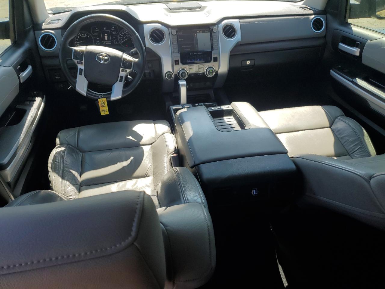 2020 Toyota Tundra Crewmax Limited VIN: 5TFHY5F17LX932202 Lot: 71783825