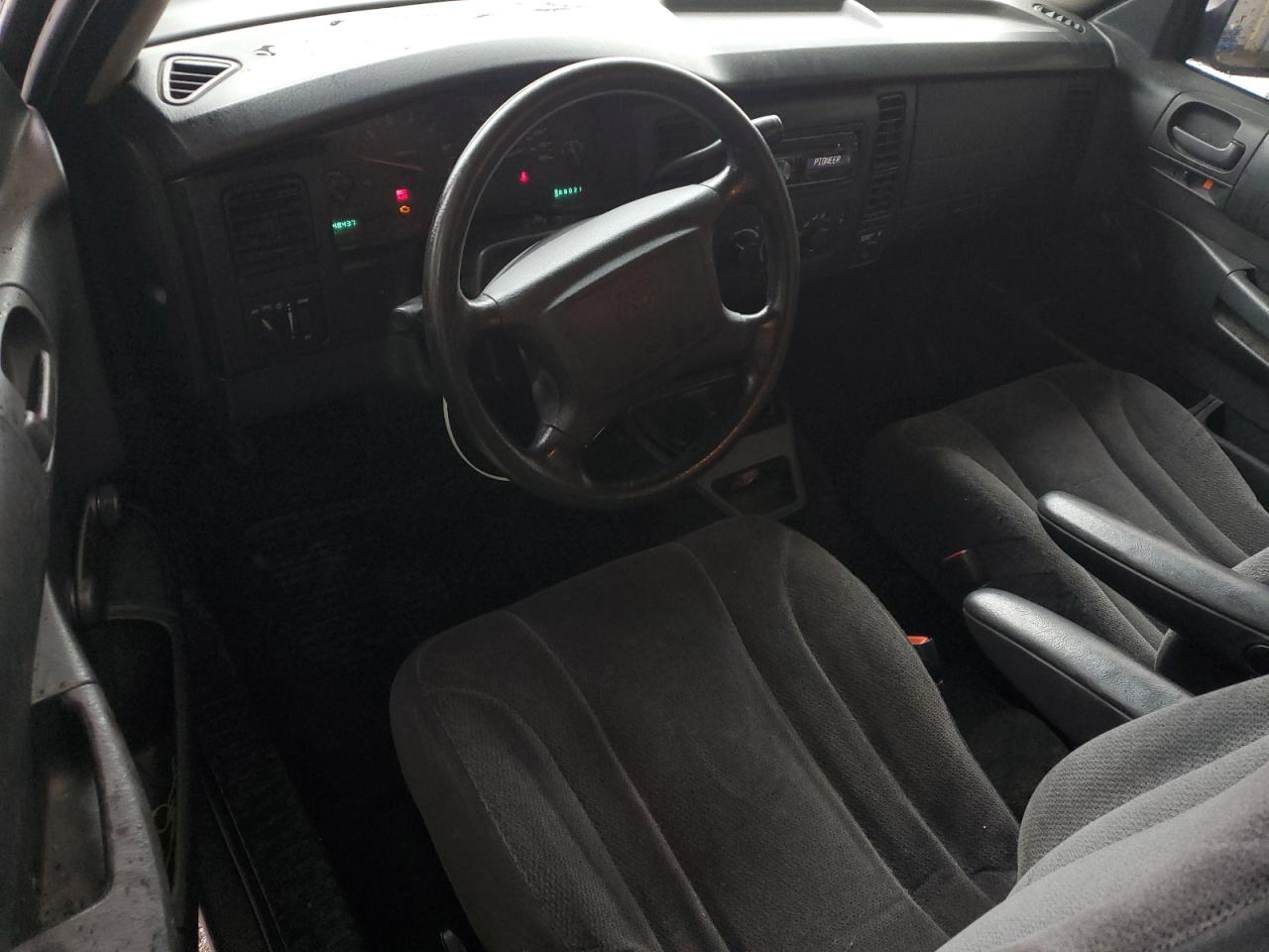 2004 Dodge Dakota Sxt VIN: 1D7HG12K44S556475 Lot: 82159875