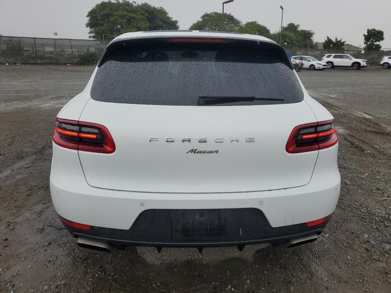 2018 Porsche Macan VIN: WP1AA2A55JLB08846 Lot: 81157665
