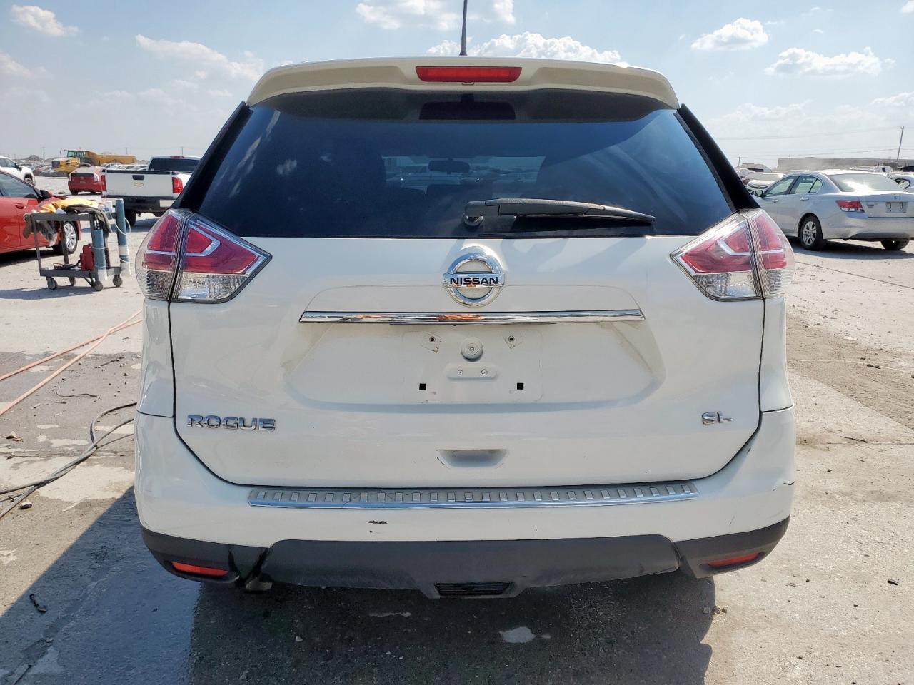 2016 Nissan Rogue S VIN: 5N1AT2MT8GC732098 Lot: 81109445