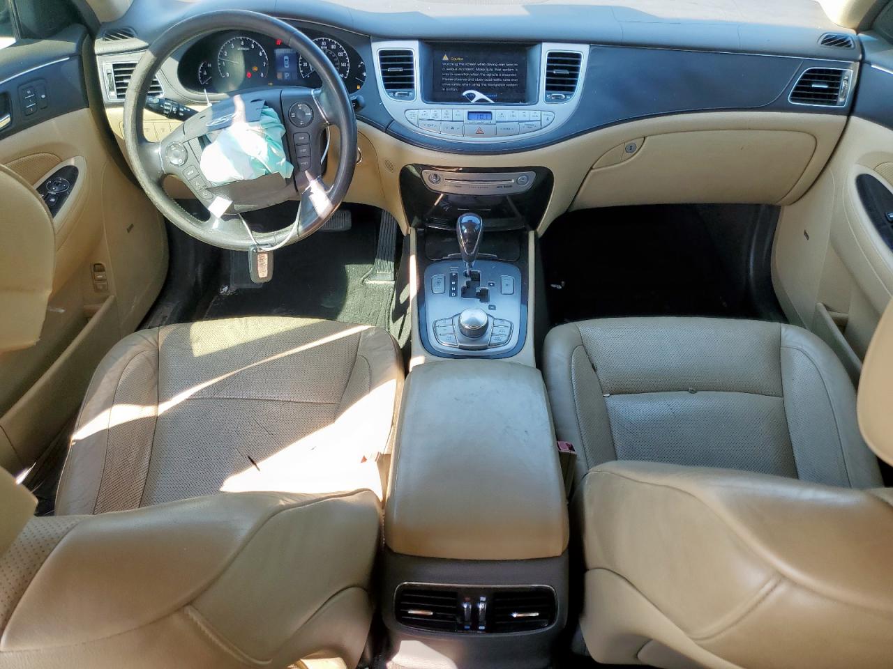 2009 Hyundai Genesis 3.8L VIN: KMHGC46E89U068998 Lot: 81590315