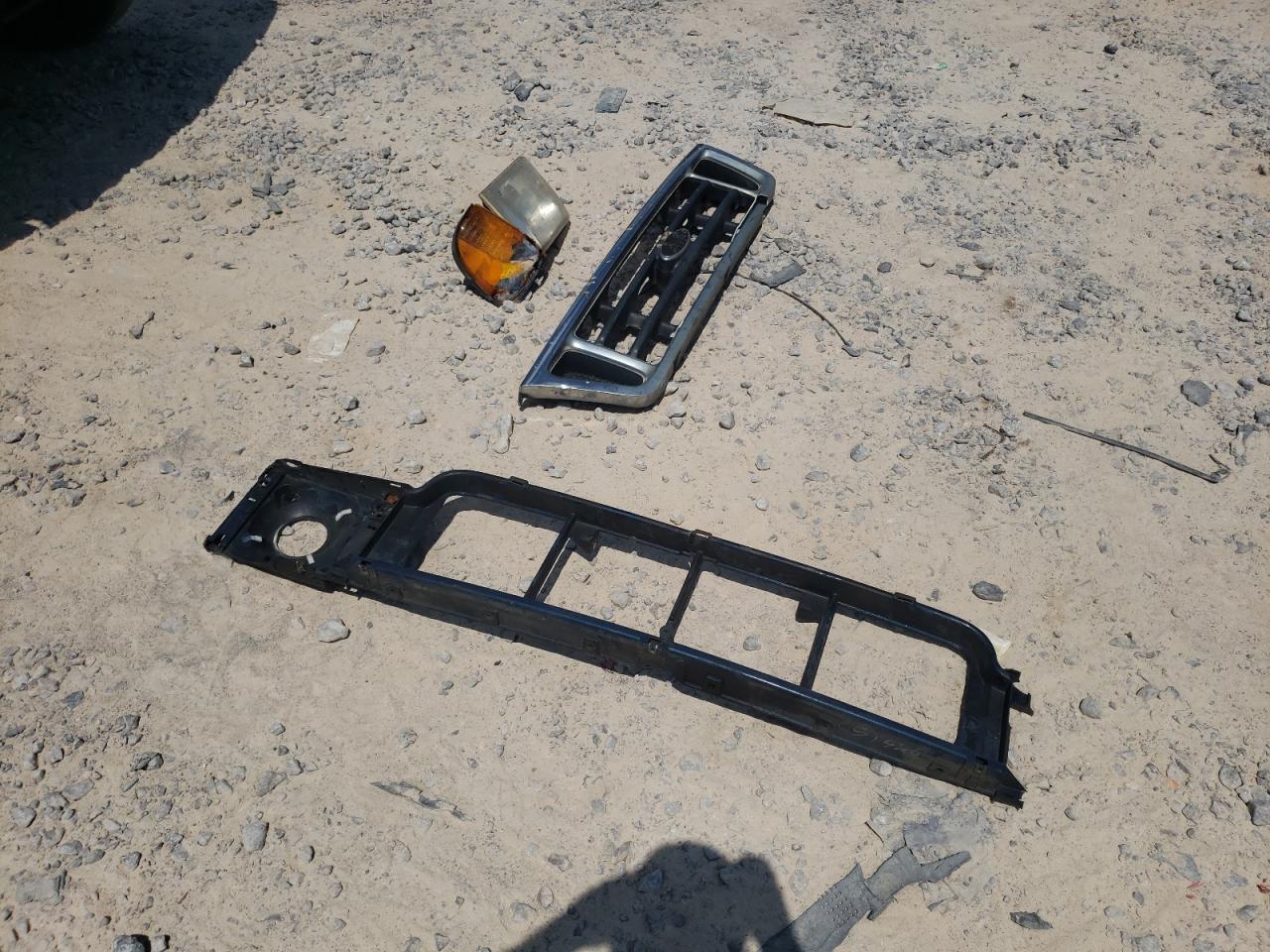 2005 Ford Econoline E250 Van VIN: 1FTNE24W25HA42082 Lot: 71024955