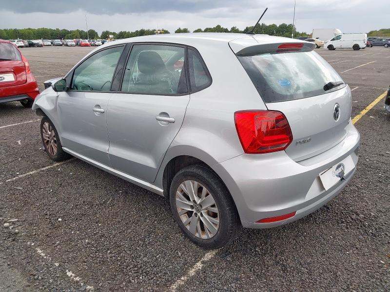 2015 VOLKSWAGEN POLO SE 