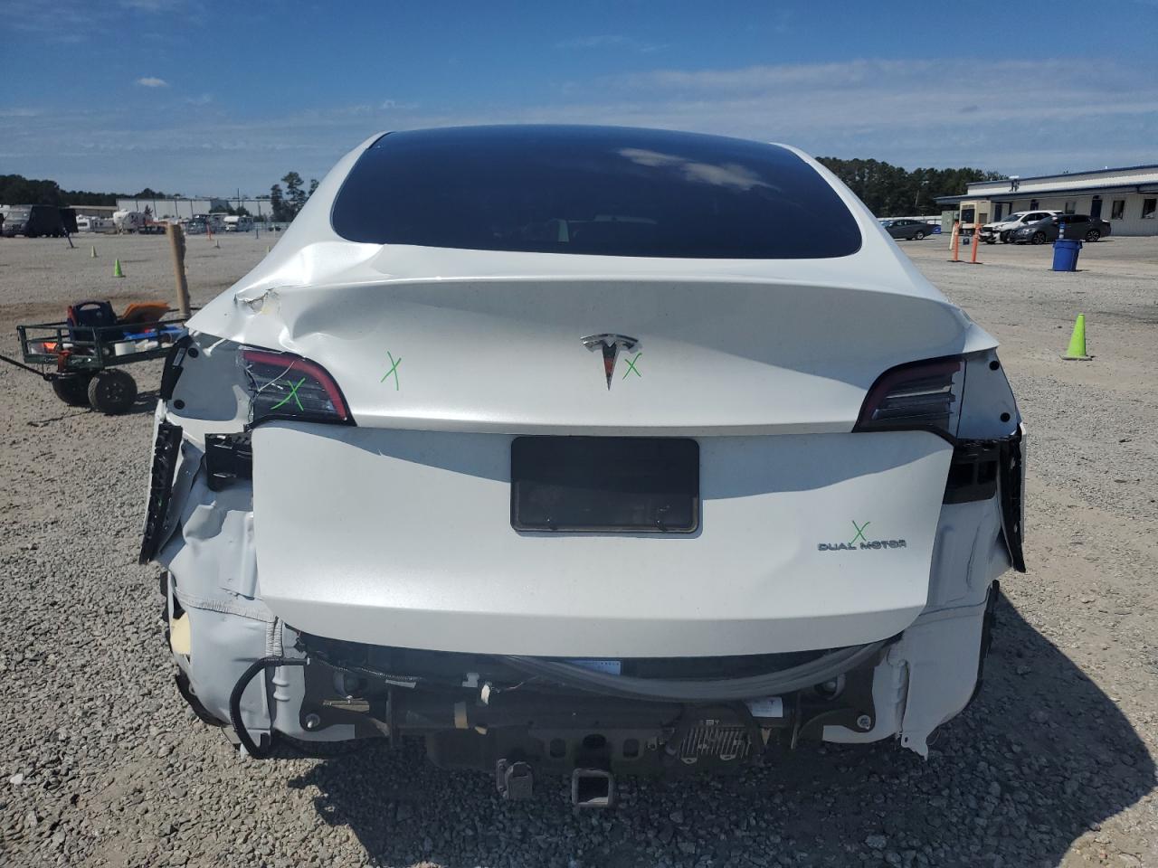 2023 Tesla Model Y VIN: 7SAYGDEE9PA146807 Lot: 81360035