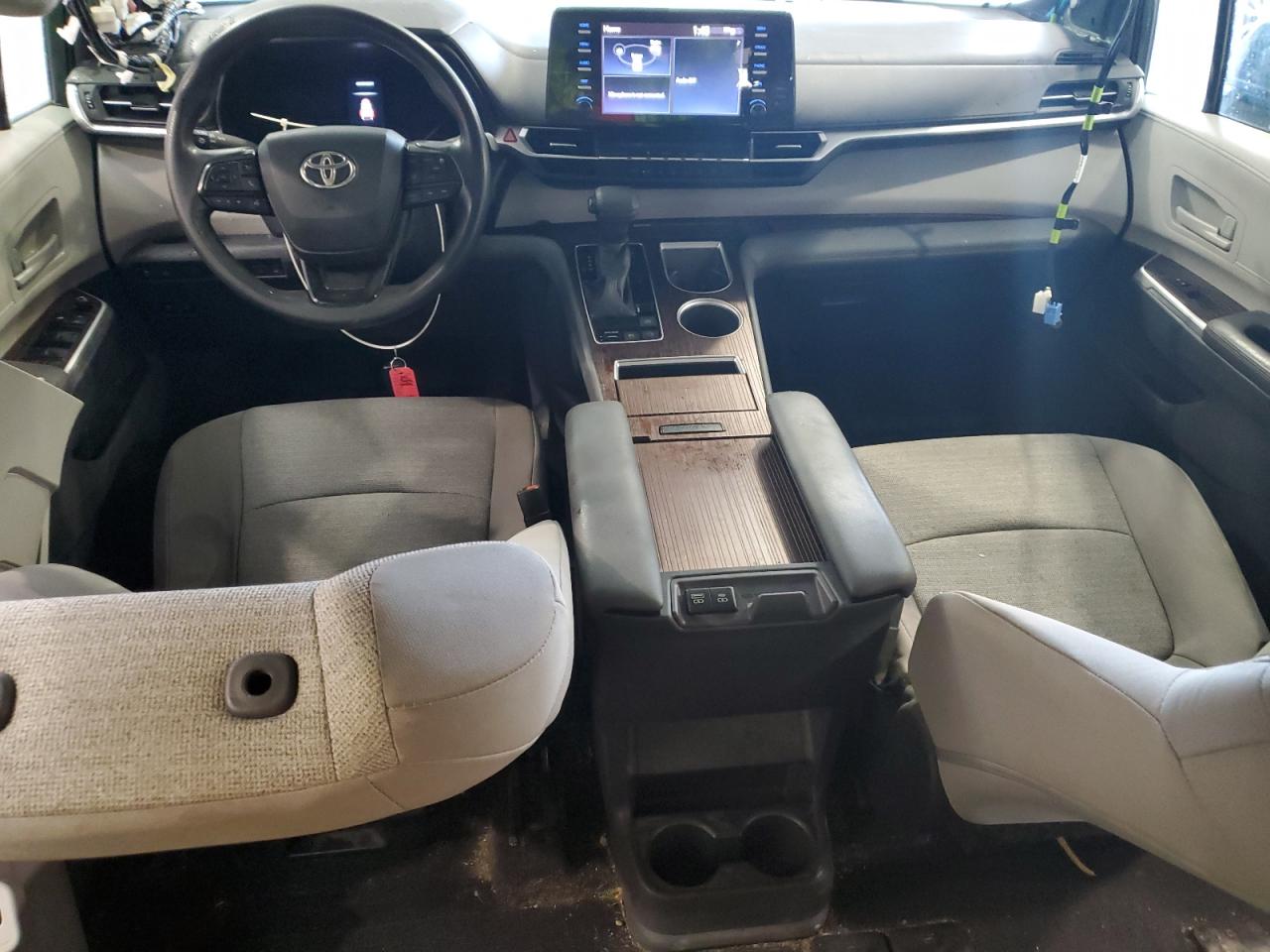 2022 Toyota Sienna Le VIN: 5TDBSKFC1NS070157 Lot: 82067005