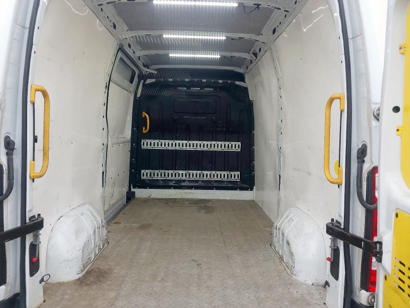 2016 RENAULT MASTER MM35 ENERGY DCI 145 BUSINESS MEDIUM ROOF VAN