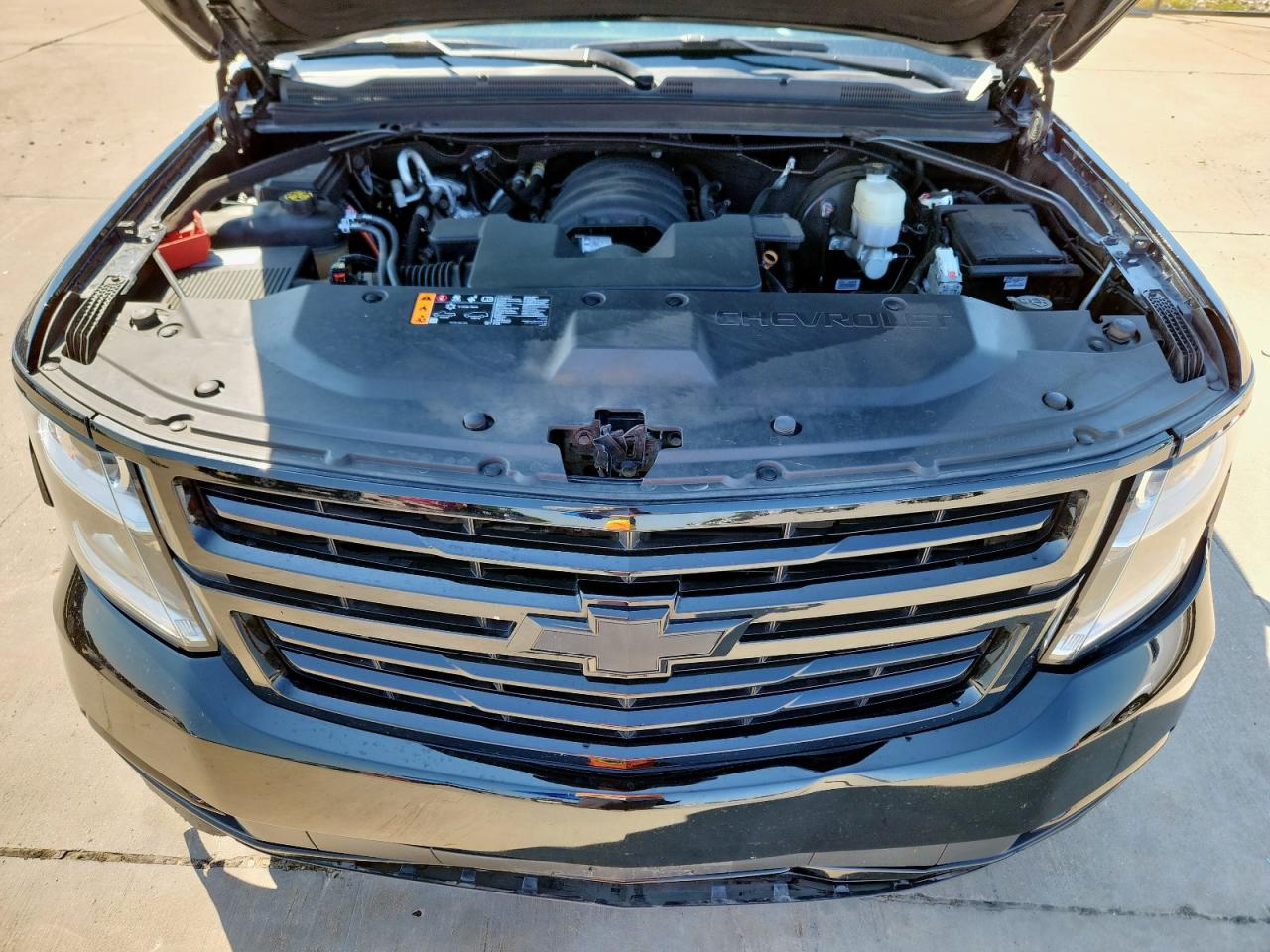 2020 Chevrolet Tahoe C1500 Lt VIN: 1GNSCBKC1LR232052 Lot: 80257895