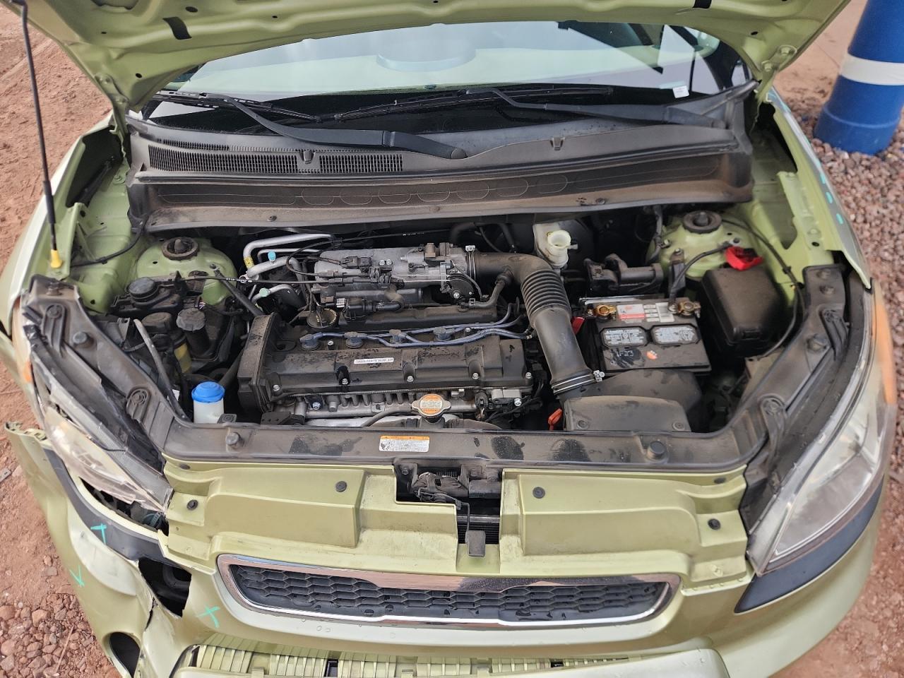 2011 Kia Soul + VIN: KNDJT2A24B7233073 Lot: 81406675