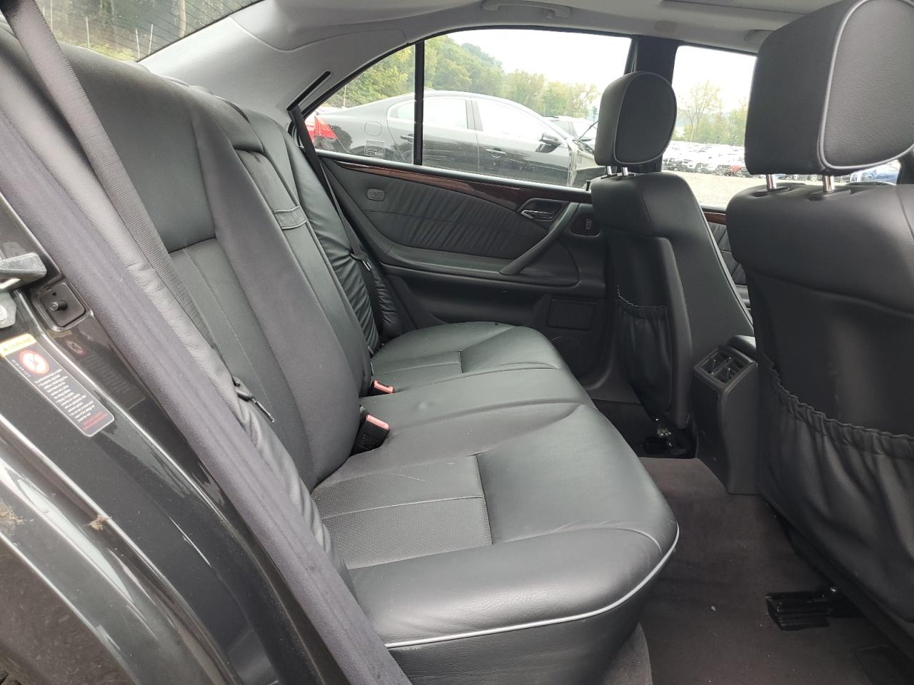 2002 Mercedes-Benz E 320 VIN: WDBJF65J92B481153 Lot: 83853225