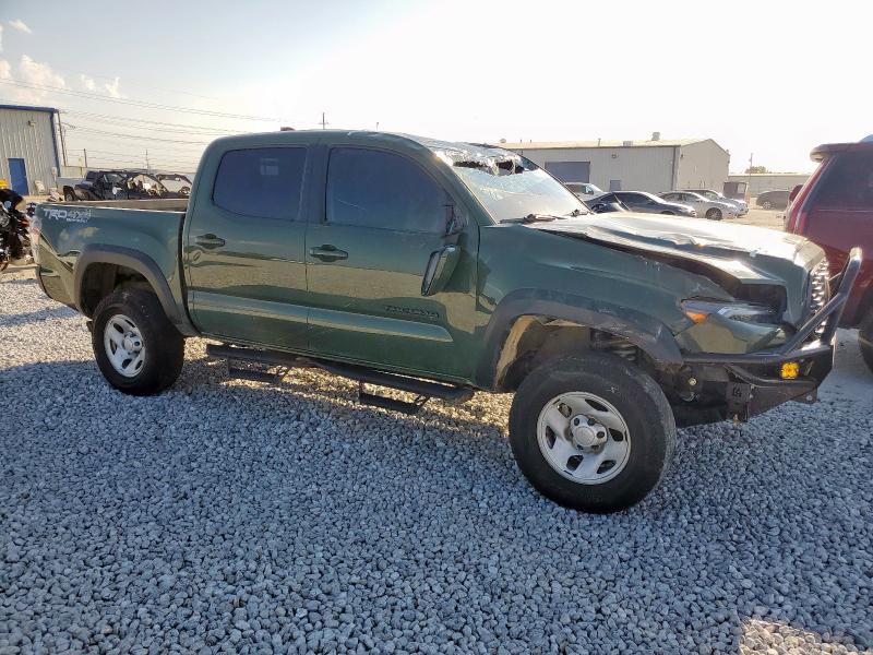  TOYOTA TACOMA 2021 Зеленый