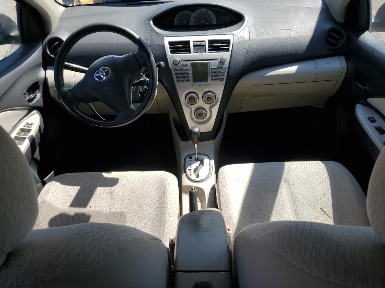 2007 Toyota Yaris VIN: JTDBT923571141825 Lot: 71667335