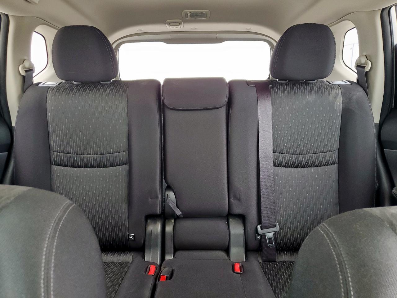 2017 Nissan Rogue S VIN: JN8AT2MT2HW391158 Lot: 81031395