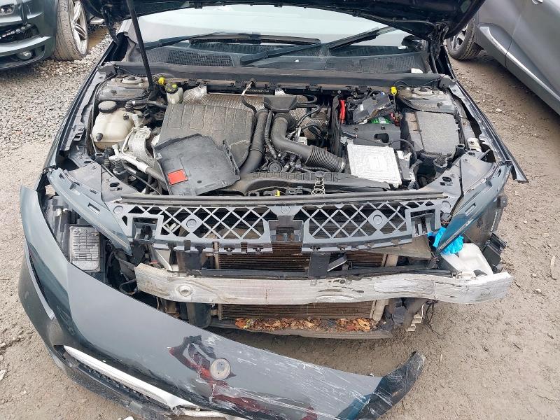 2019 MERCEDES-BENZ A 200 AMG LINE PREMIUM AU 