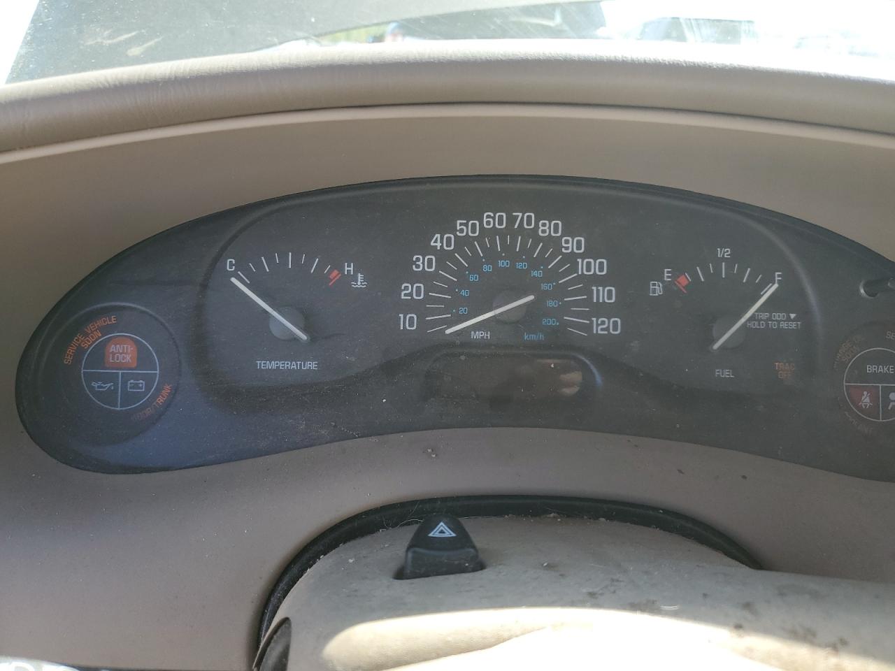 2002 Buick Century Custom VIN: 2G4WS52J521235522 Lot: 81517075