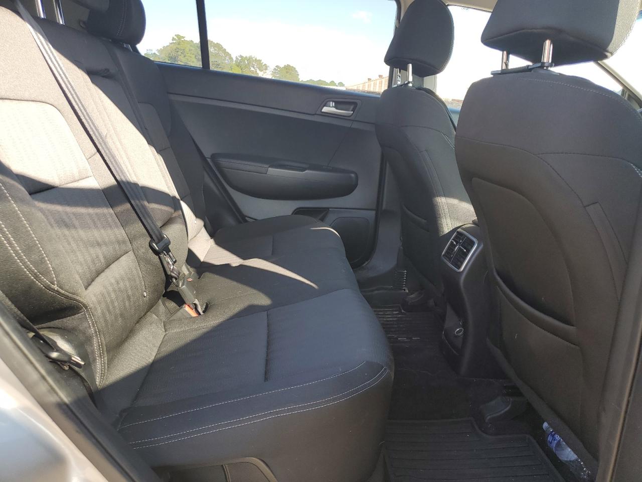 2020 Kia Sportage Lx VIN: KNDPM3AC8L7800263 Lot: 83975685