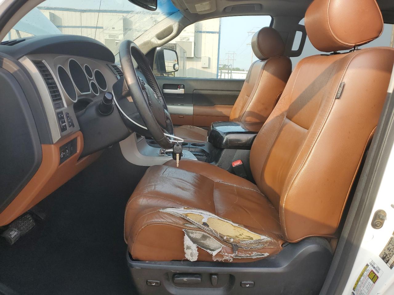 2007 Toyota Tundra Crewmax Limited VIN: 5TBDV58127S485609 Lot: 69869025