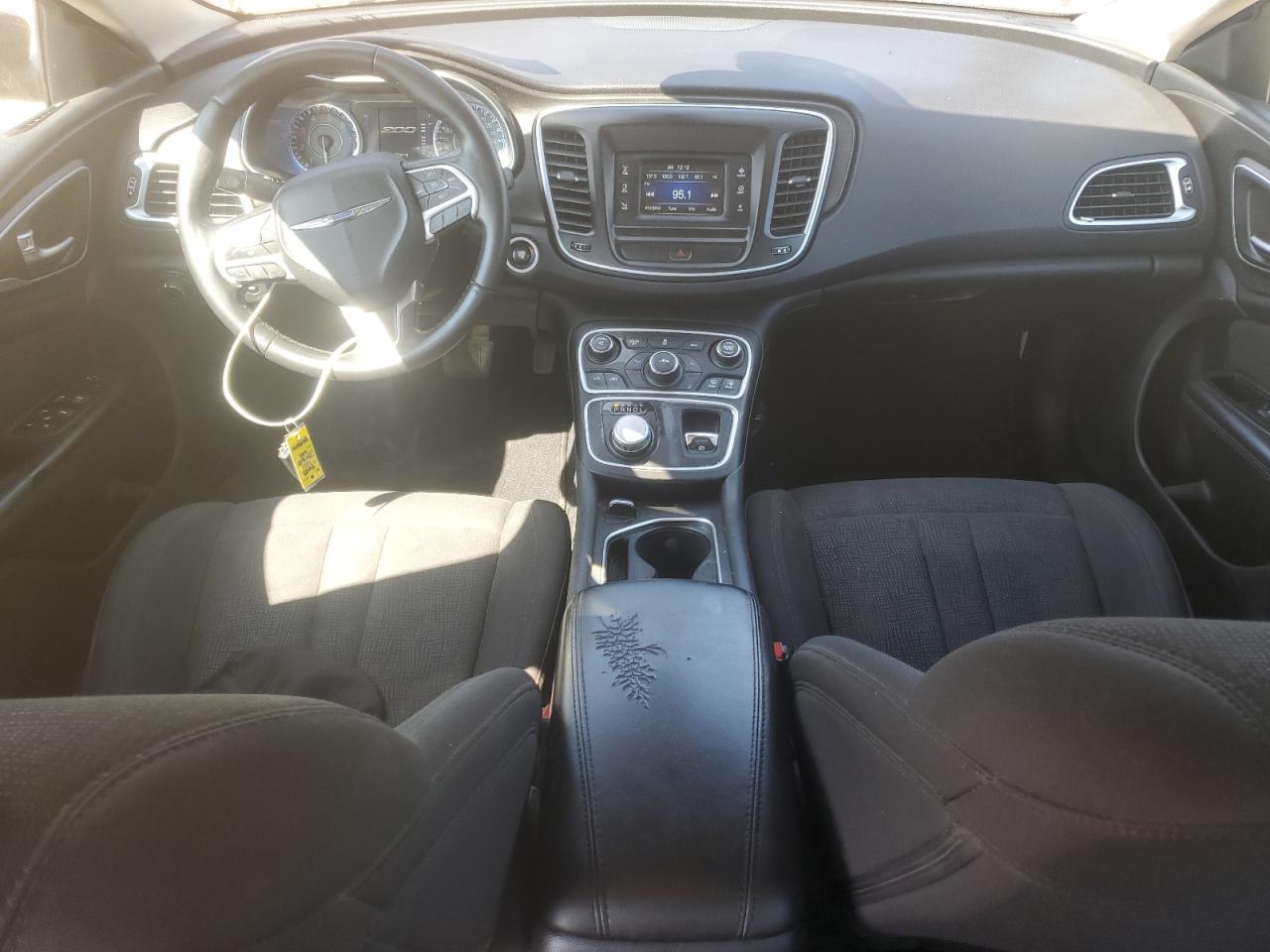 2015 Chrysler 200 Limited VIN: 1C3CCCAB9FN659118 Lot: 82078945