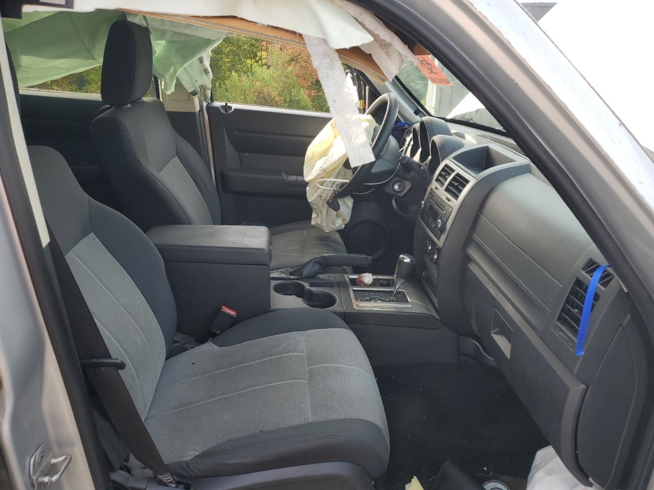 2008 Dodge Nitro Sxt VIN: 1D8GU28K38W178757 Lot: 82155055