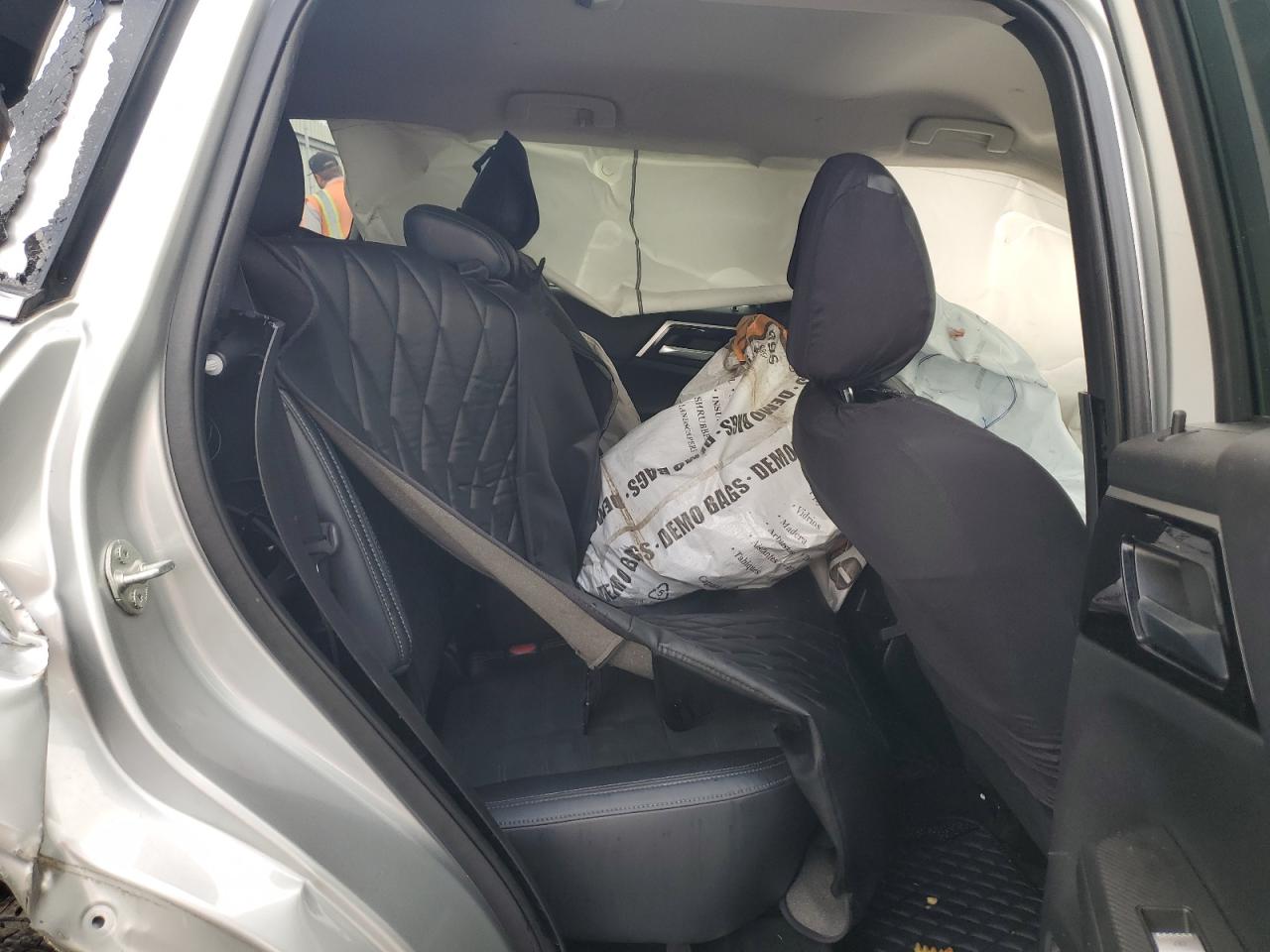 2022 Mitsubishi Outlander Se VIN: JA4J3UA83NZ013359 Lot: 84210855