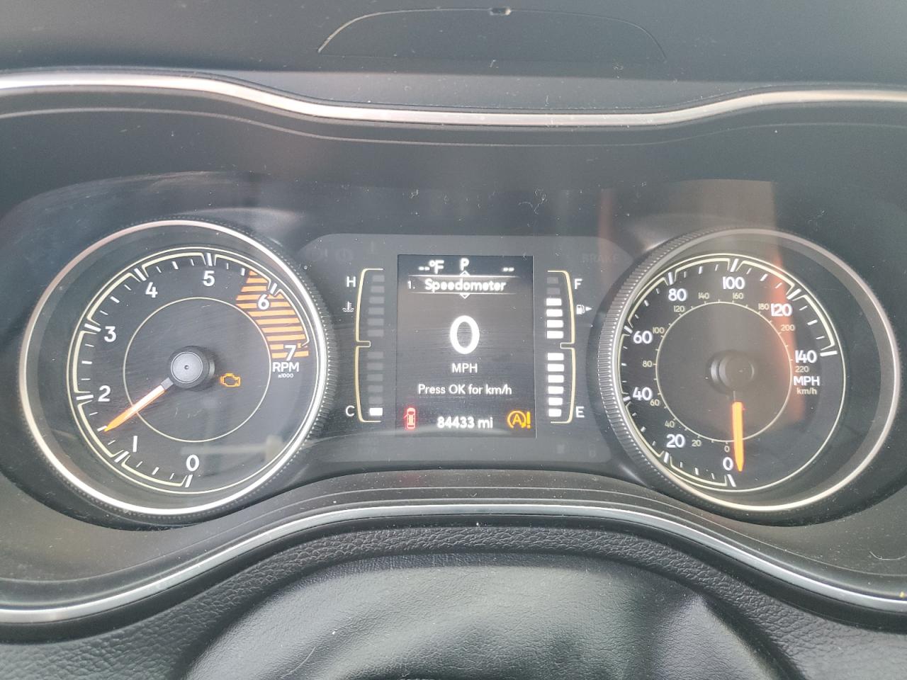 2019 Jeep Cherokee Latitude Plus VIN: 1C4PJLLN3KD100576 Lot: 81036585