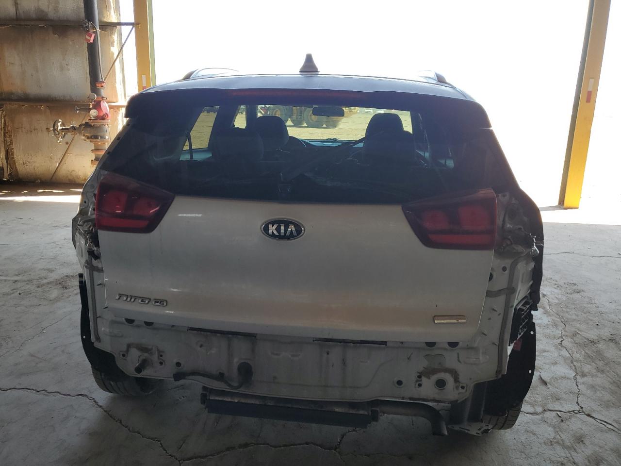 2020 Kia Niro Lx VIN: KNDCB3LC3L5396169 Lot: 84001135