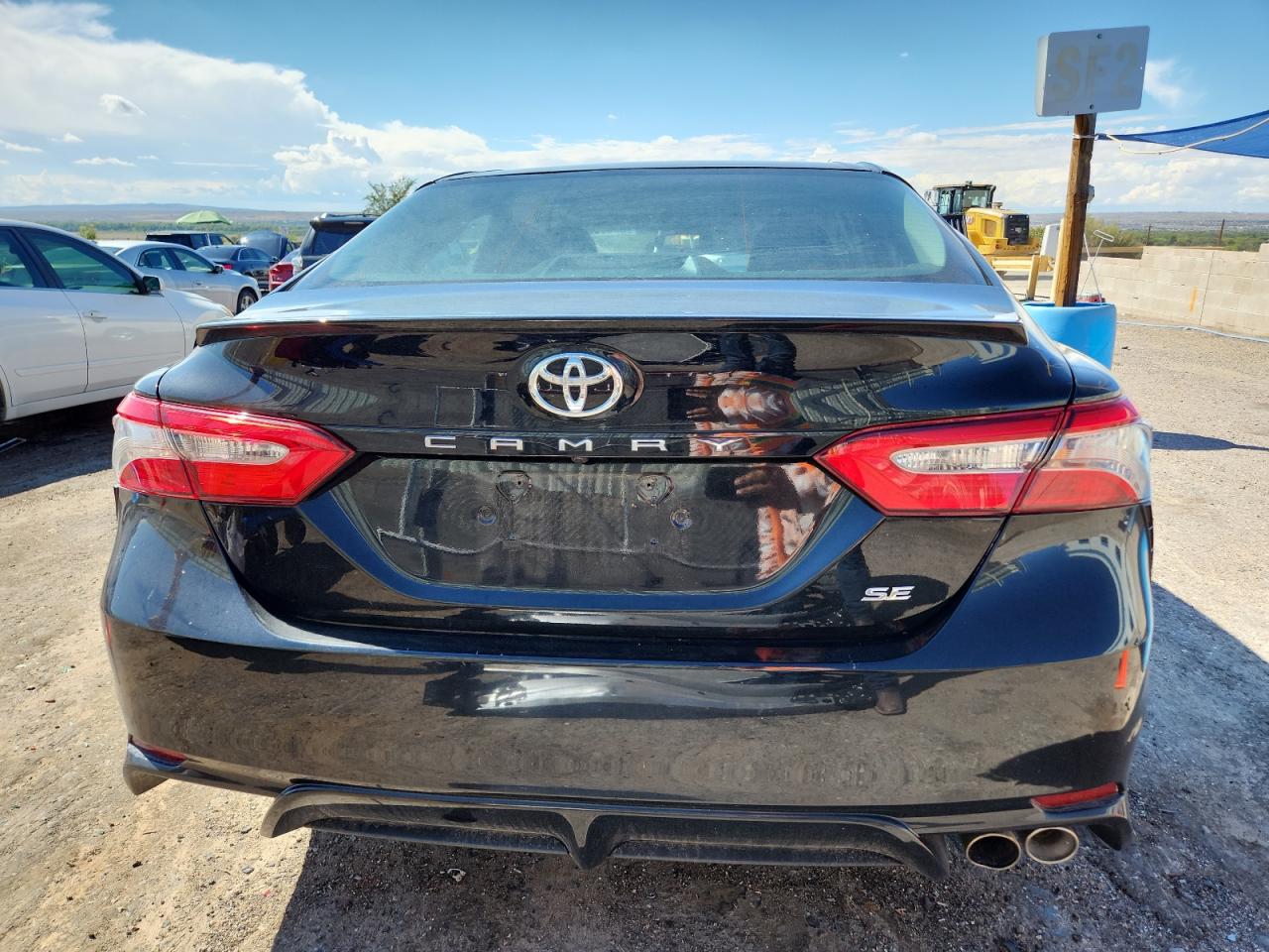 2018 Toyota Camry L VIN: 4T1B11HK2JU126688 Lot: 83998875