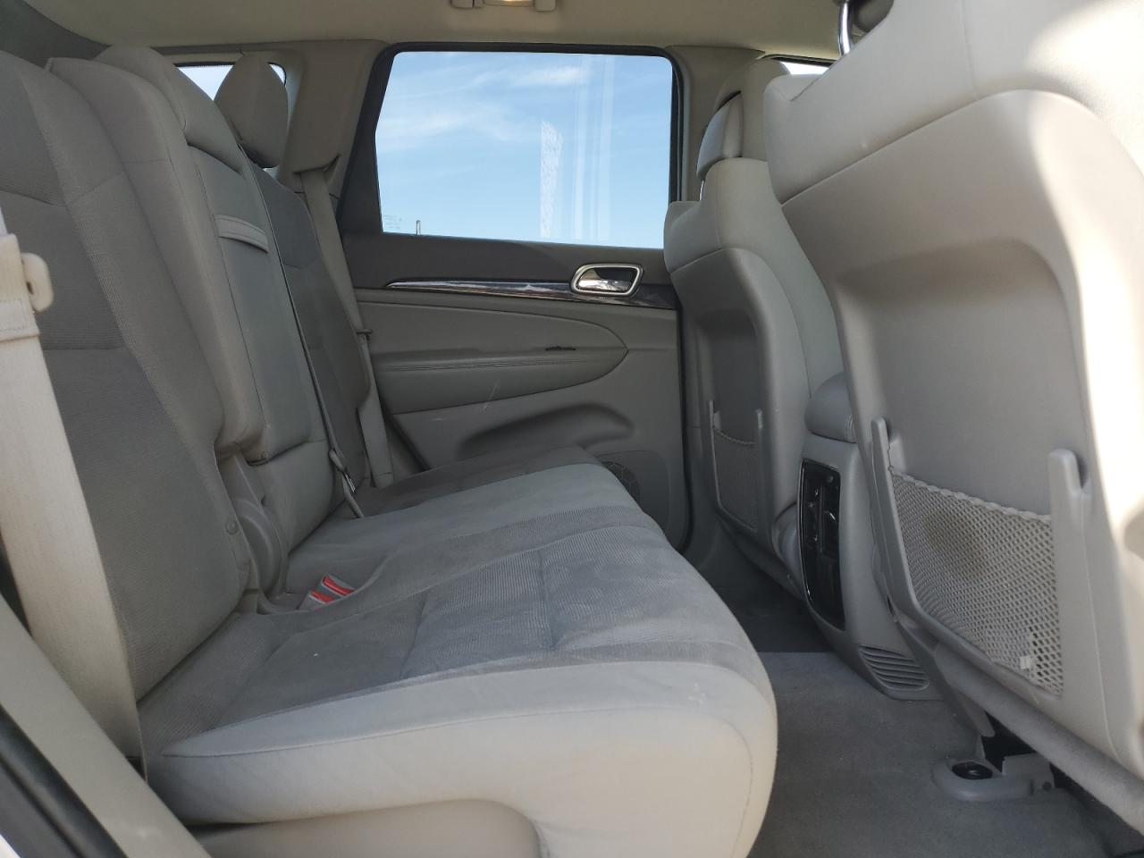 2011 Jeep Grand Cherokee Laredo VIN: 1J4RR4GG1BC561892 Lot: 71545315