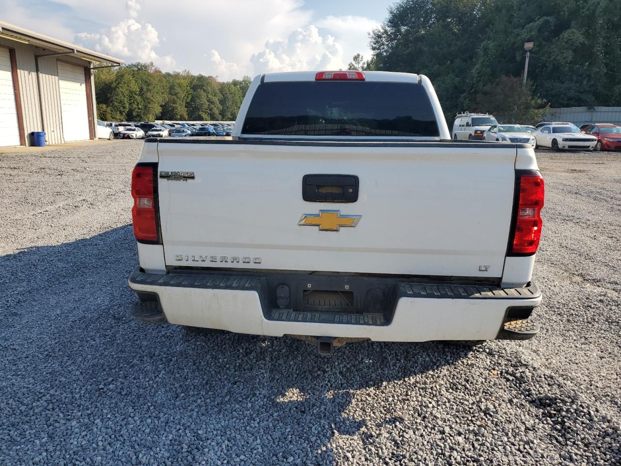 2018 Chevrolet Silverado K1500 Lt VIN: 3GCUKREC4JG615182 Lot: 81304305