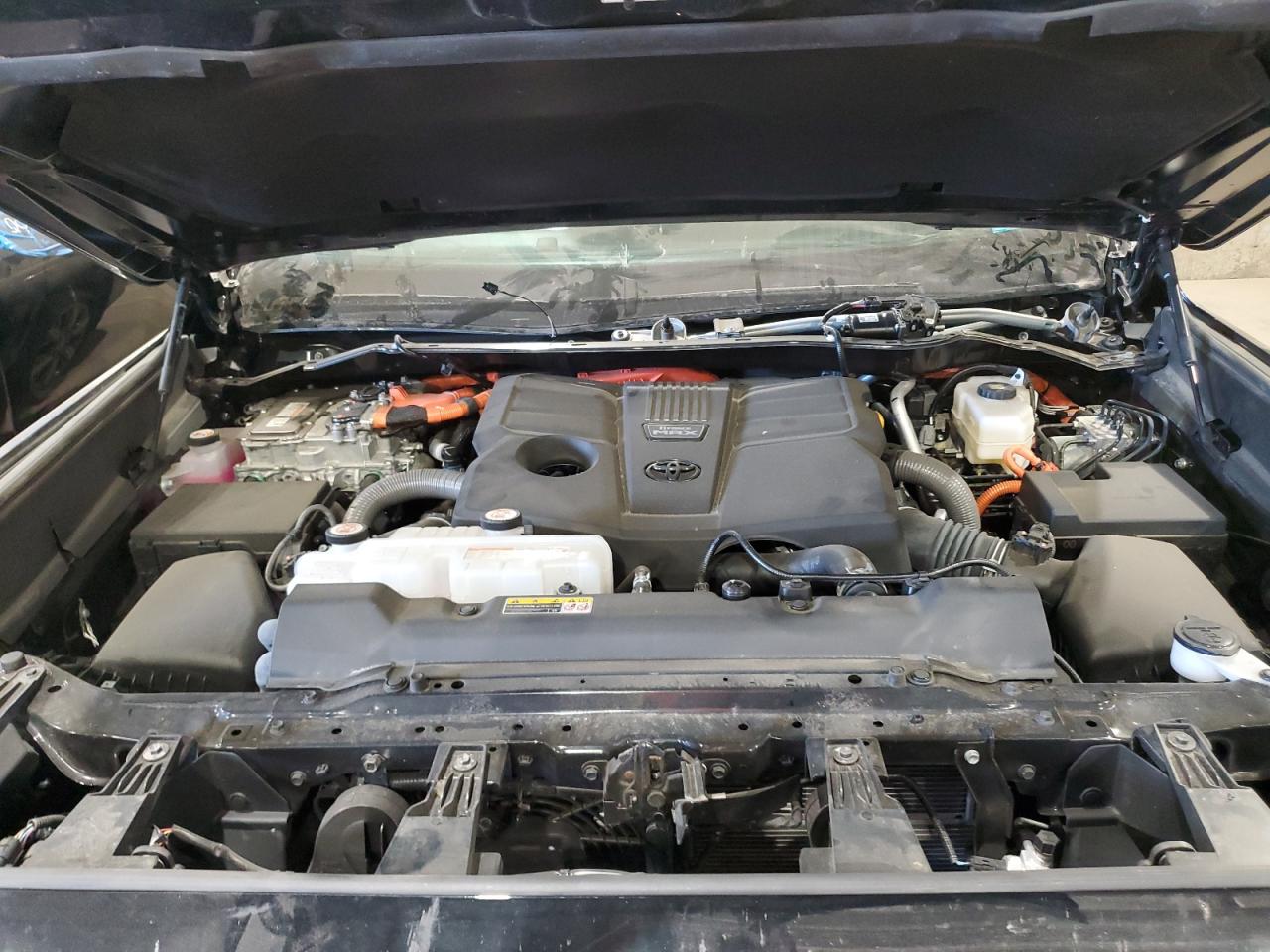 2024 Toyota Sequoia Sr5 VIN: 7SVAAABA2RX044590 Lot: 71705655