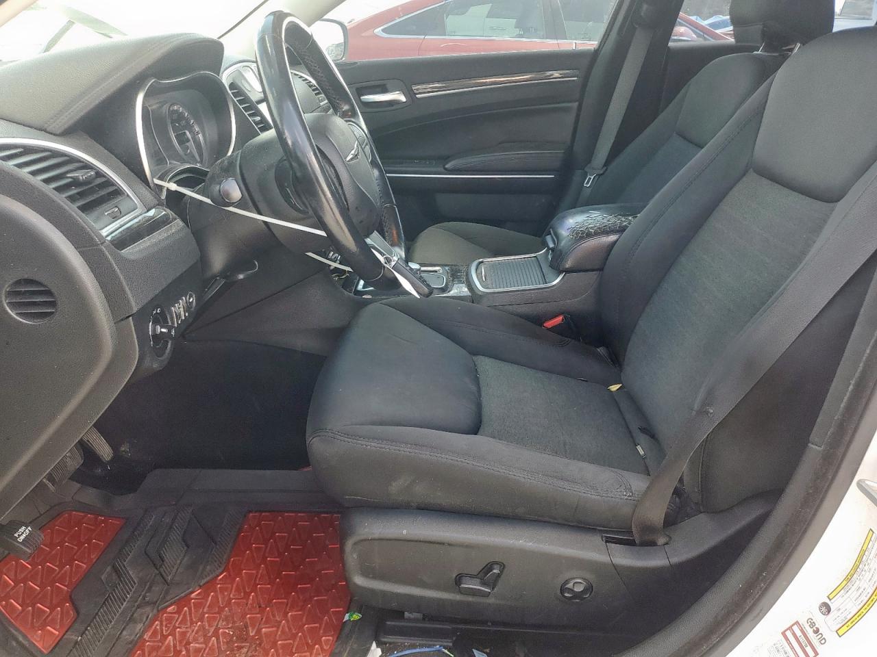 2018 Chrysler 300 Touring VIN: 2C3CCAAG5JH320826 Lot: 84004295