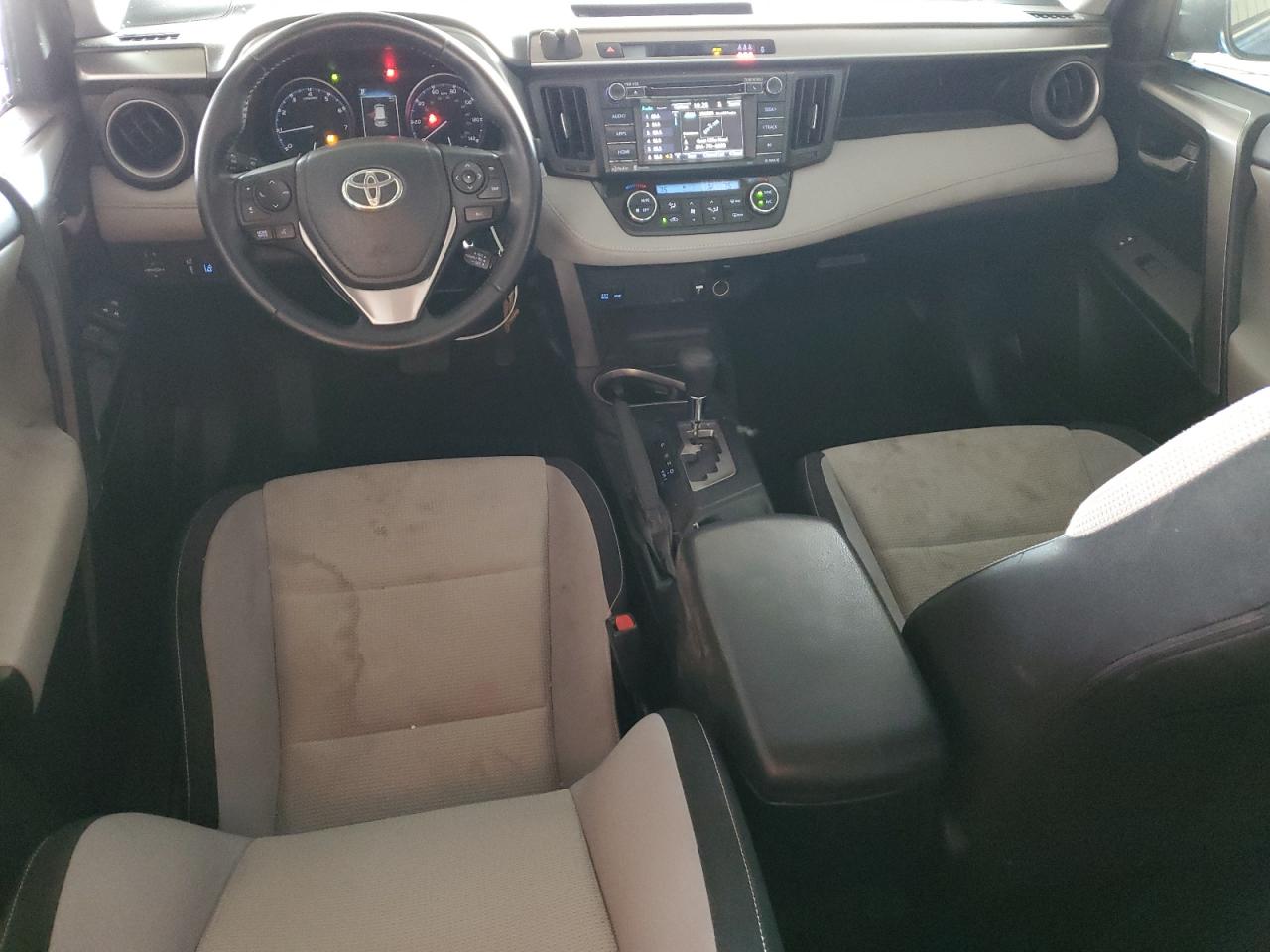 2017 Toyota Rav4 Xle VIN: JTMWFREV3HJ114064 Lot: 84014985