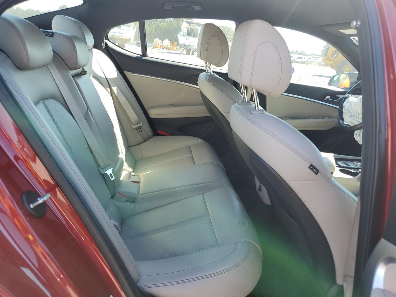 2022 Genesis G70 Base VIN: KMTG34TA5NU093715 Lot: 71250895