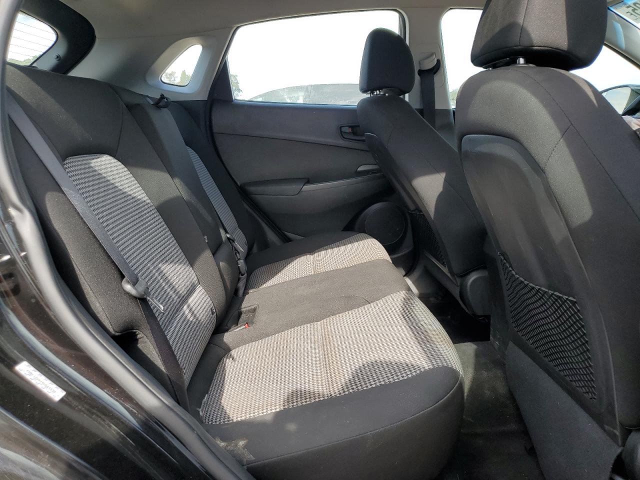 2021 Hyundai Kona Se VIN: KM8K12AAXMU665698 Lot: 82135805