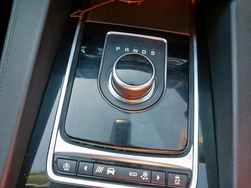 2017 JAGUAR F-PACE PORTFOLIO D AUTO 