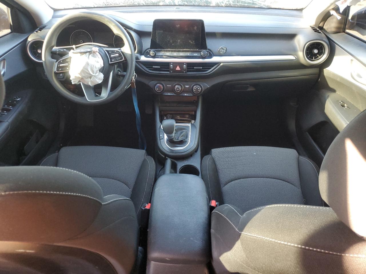 2024 Kia Forte Lx VIN: 3KPF24AD6RE699233 Lot: 81524925