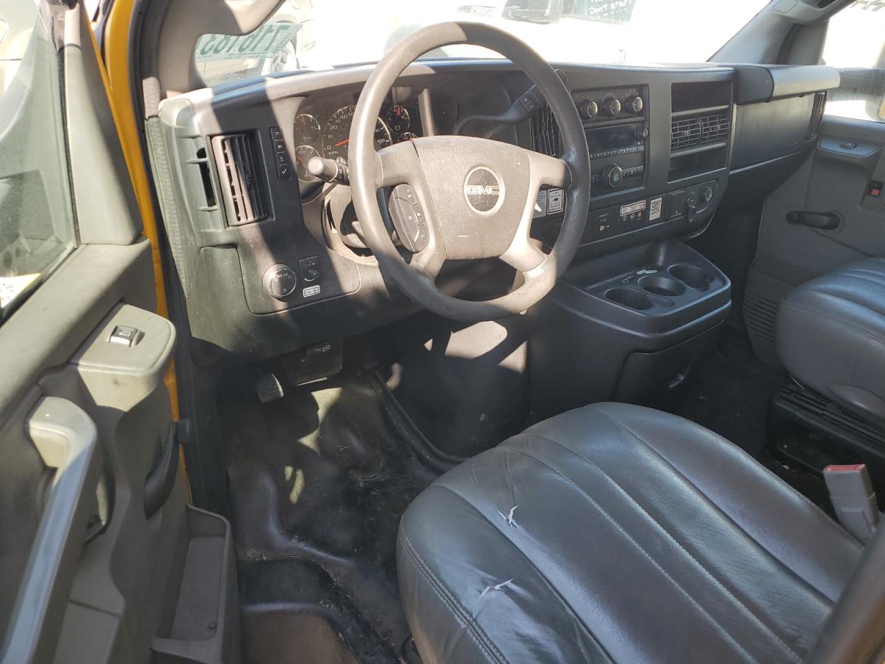 2018 GMC Savana Cutaway G3500 VIN: 7GZ37TCG6JN902453 Lot: 71618375