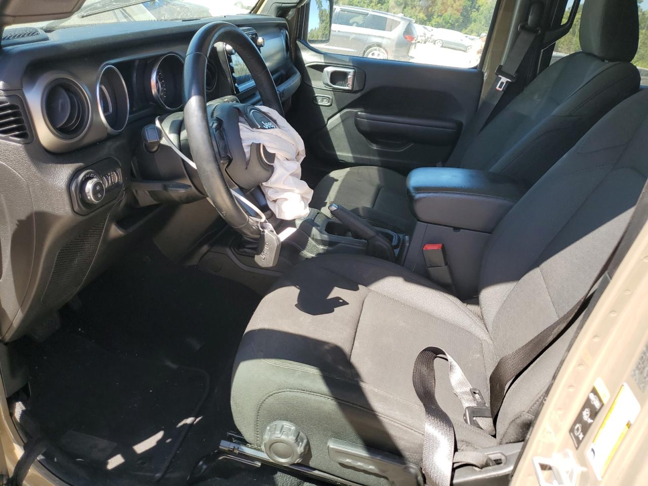 2020 Jeep Gladiator Sport VIN: 1C6HJTAGXLL164217 Lot: 81660885