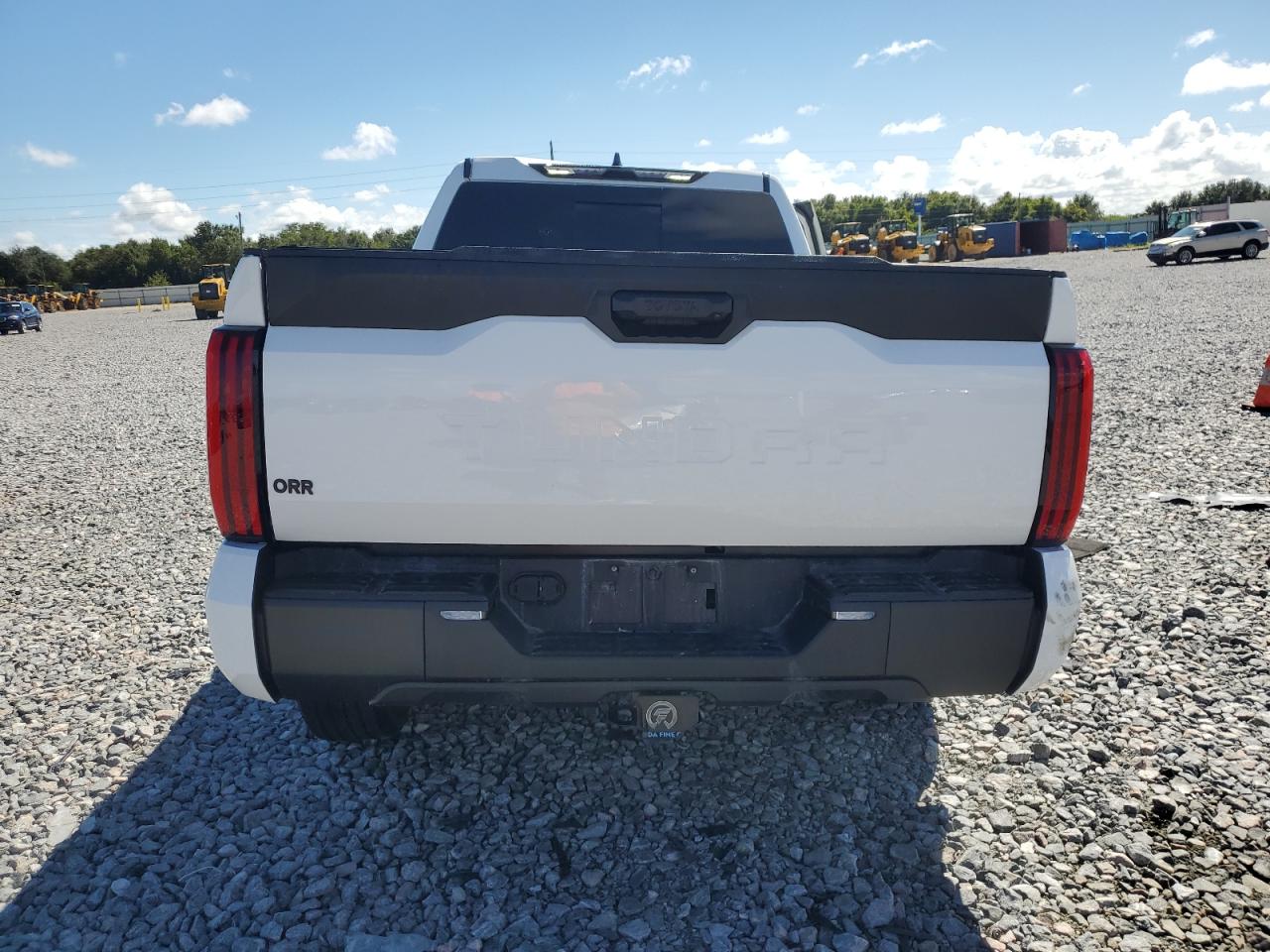 2024 Toyota Tundra Double Cab Sr VIN: 5TFKB5AA4RX031523 Lot: 81864625